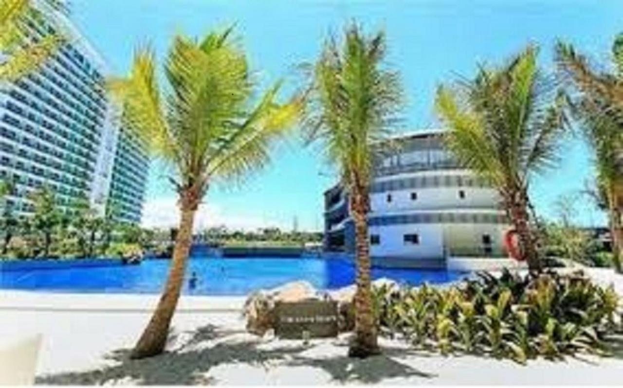 Azure Urban Resort A4 Near Airport Mall With Wavepool Paranaque City Dış mekan fotoğraf